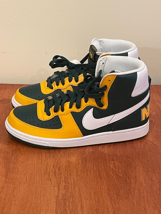 Nike Other - Nike Del Sol Terminator High "Seattle Supersonics” Shoe, Size 9